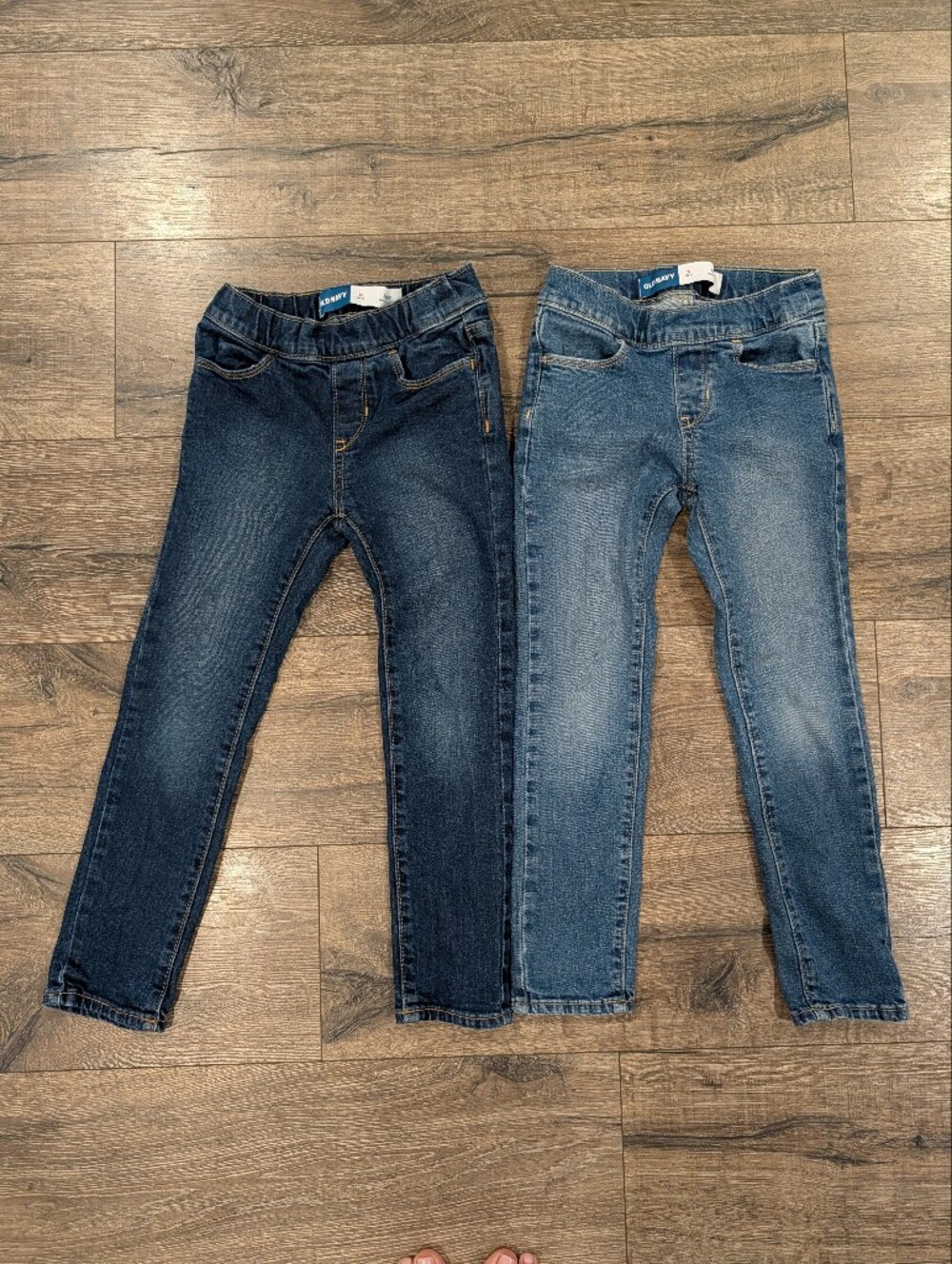 Old Navy Size 6-7 Skinny Jeans Pull On Adjustable Waistband Blue Denim Small